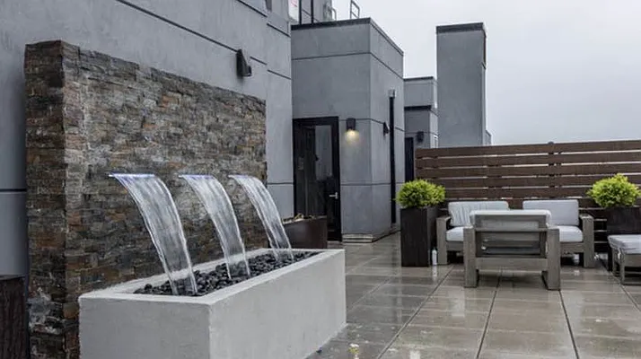 Rented by Brooklyn Group | media 7