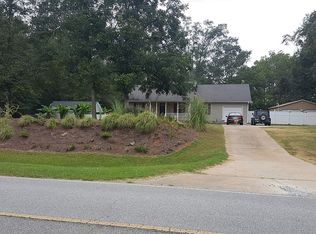 2052 Barnesville Rd, Griffin, GA 30224