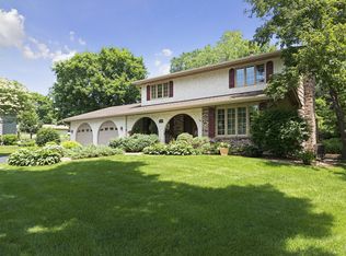 10801 Girard Cir, Bloomington, MN 55431