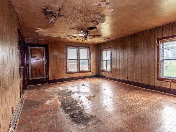 W8761 Old Highway 54, Shiocton, WI 54170