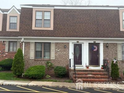 13 Heritage Ln, Fords, NJ, 08863