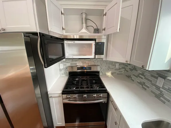 176 Avenue F image 15 of 26