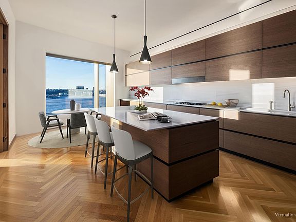 3rd image of 551 W 21st St #15THFLOOR