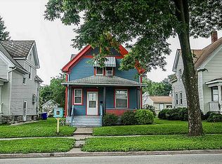 842 15th St SE, Cedar Rapids, IA 52403