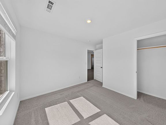 2nd image of 2709 Major St