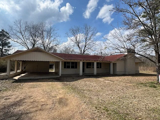 3 bed, 2092 sqft, $1,000 — Photo 1