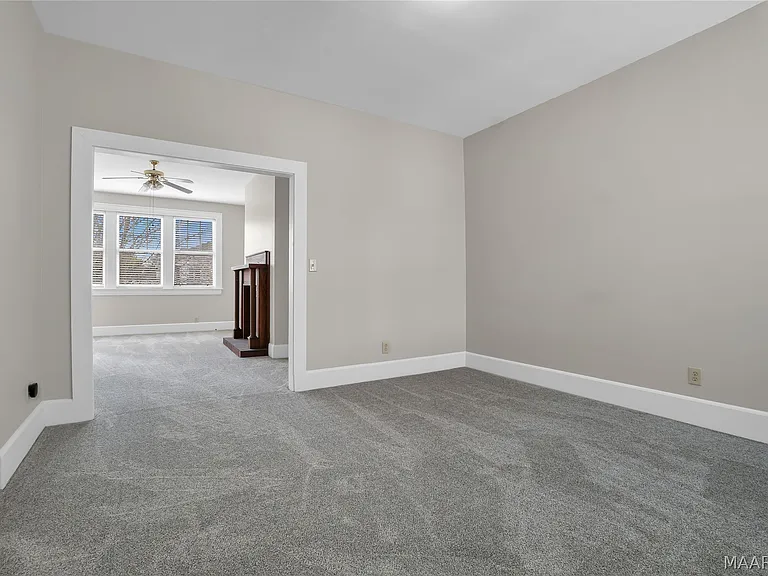 1135 S Perry St — Photo 3
