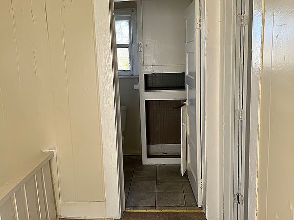 4th image of 2505 E Lucas Dr