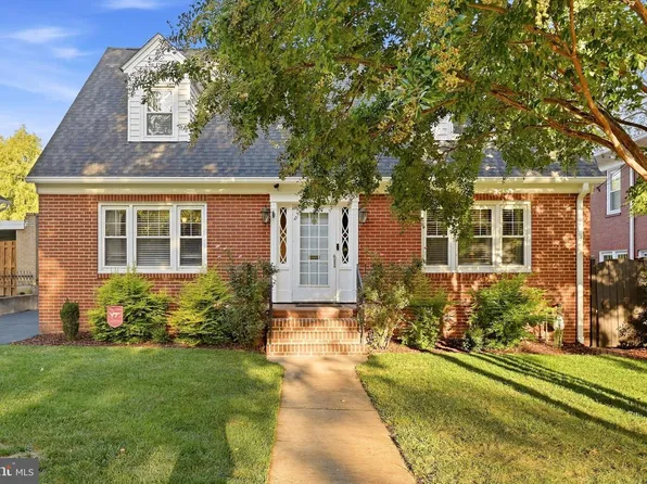507 S Stewart St, Winchester, VA 22601