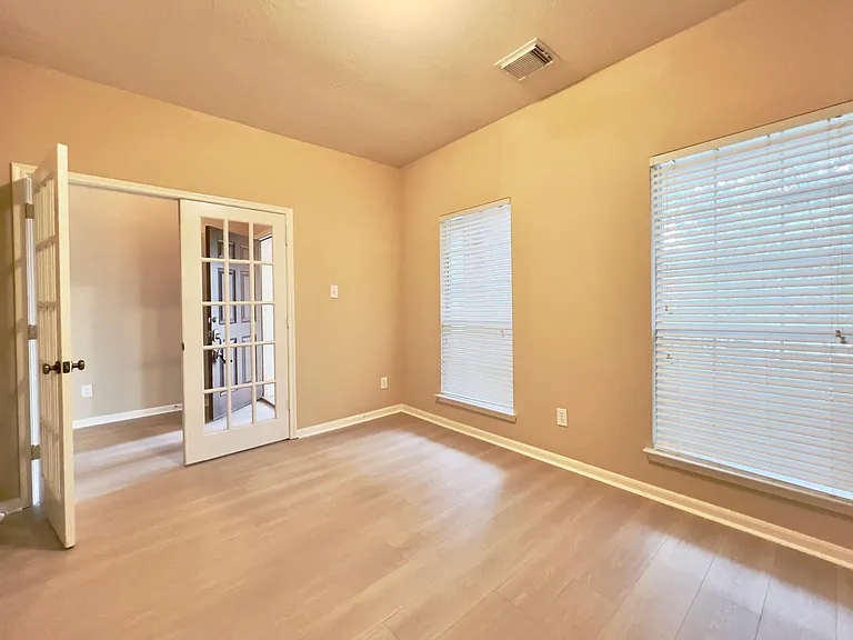 719 Pickett Hill Ln — Photo 6