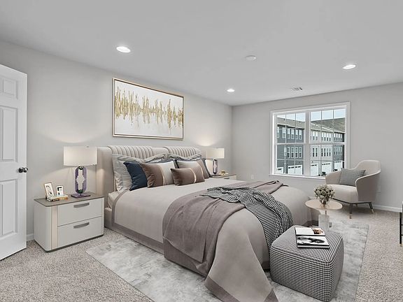 5th image of 3233 Parade St