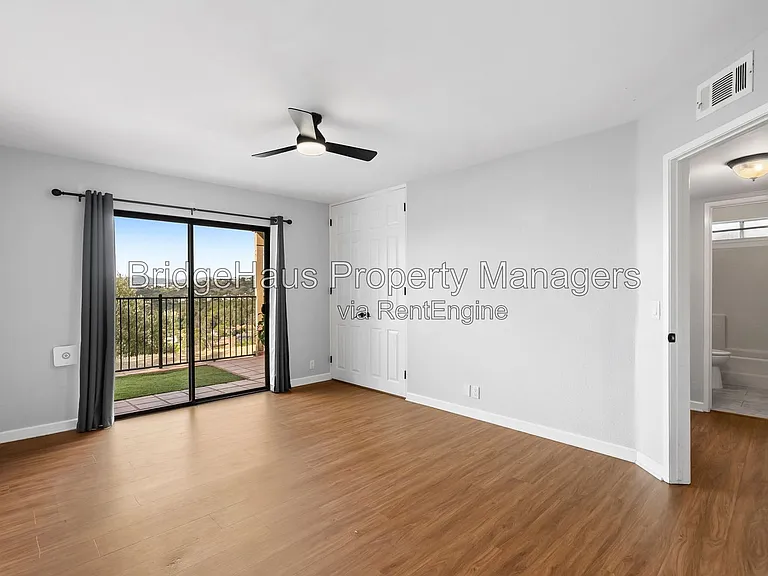 6531 Corte Valdez — Photo 19