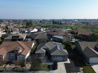 1110 Clearwater Creek Blvd, Manteca, CA 95336