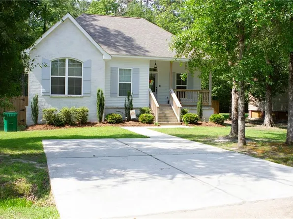 30056 Copper St, Lacombe, LA 70445