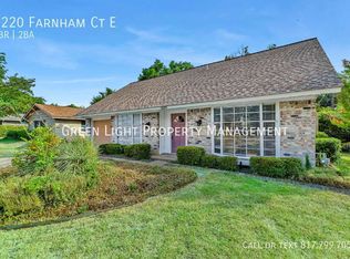 1220 Farnham Ct E, Irving, TX 75062