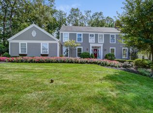 5 Jodi Ln, Chatham, NJ 07928