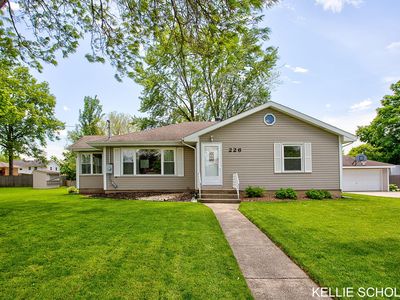 226 Palms St SW, Grand Rapids, MI, 49548