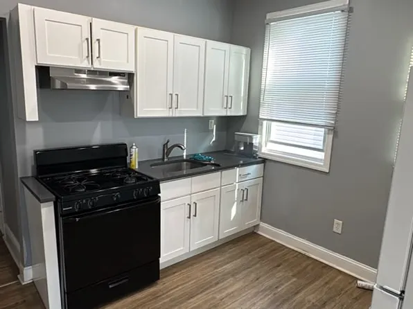 208 Munn Ave Floor 3, Irvington, NJ 07111