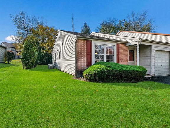 4th image of 684 Whittier Dr