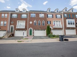 9774 Corbett Cir, Manassas Park, VA 20111