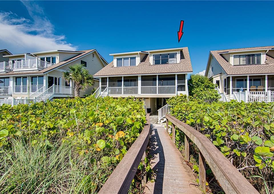 1st image of 380 Gulf Blvd #12