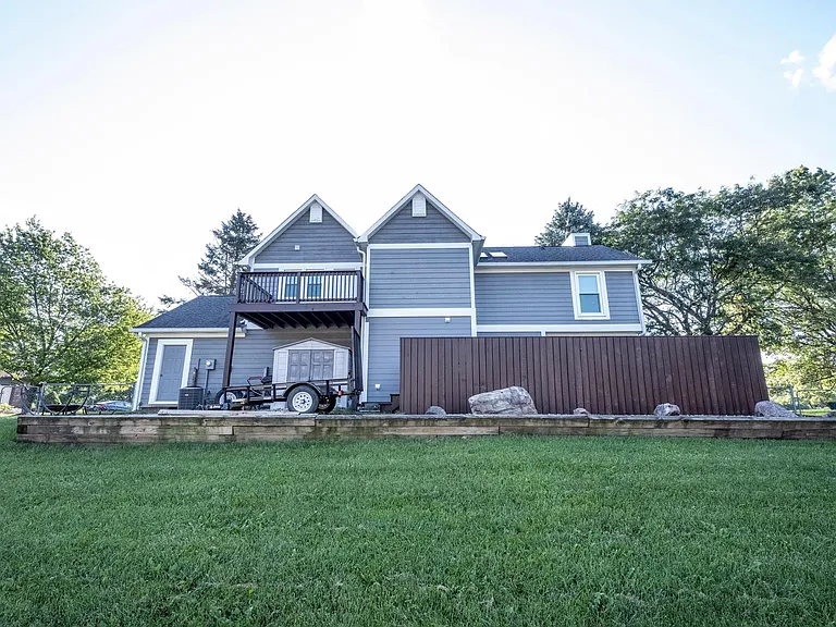11704 Cameron Dr — Photo 26