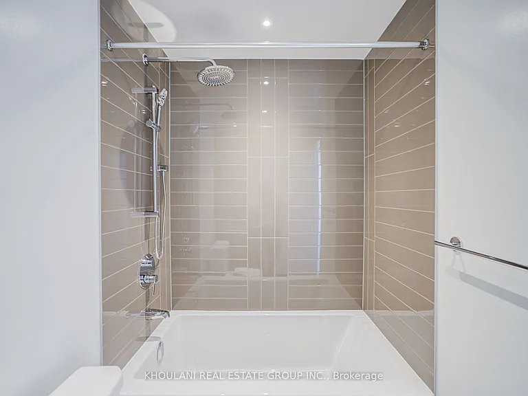 448 Burnhamthorpe Rd W #4906 — Photo 18