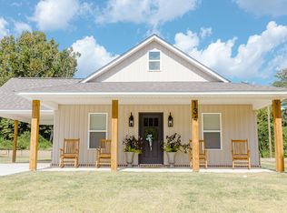 134 S College St, Pontotoc, MS 38863