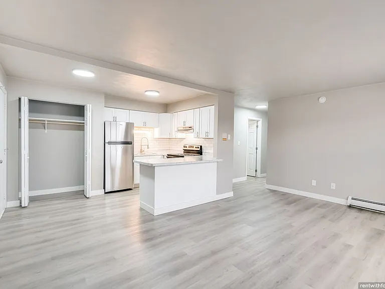 Meadow View East — Photo 81