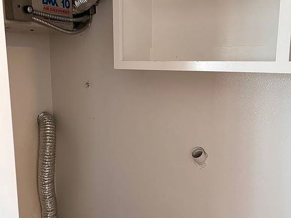 3rd image of 2030 S Ammon Rd APT 4