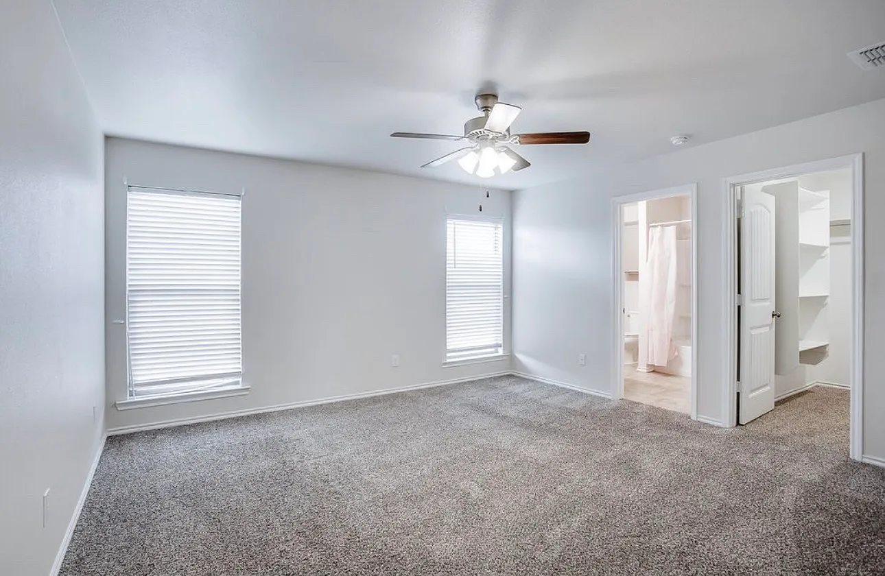 3 bed, 1455 sqft, $1,650 — Photo 3