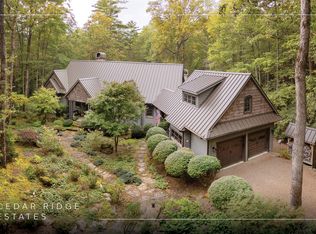 139 Foxglove Trl, Glenville, NC 28736