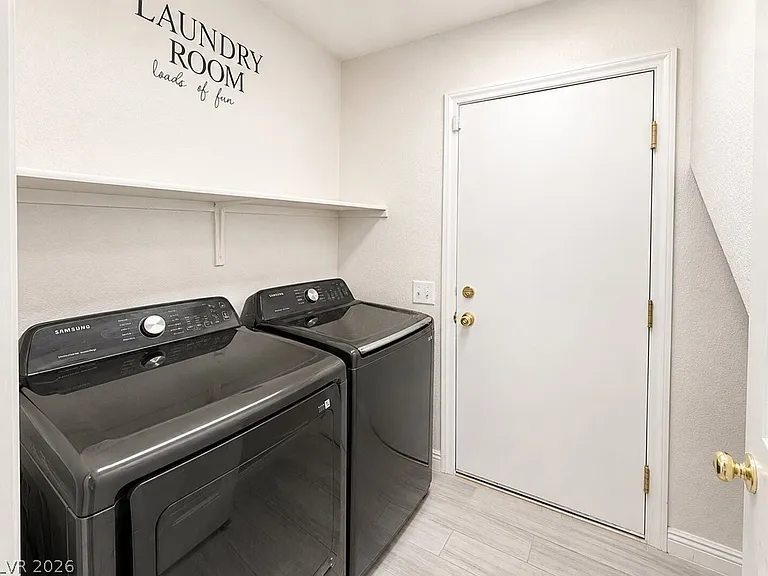 9470 Joe Robby Ct — Photo 17