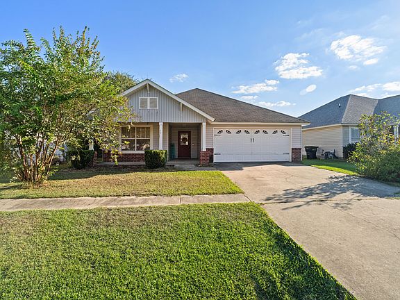 2nd image of 17 S Village Ln