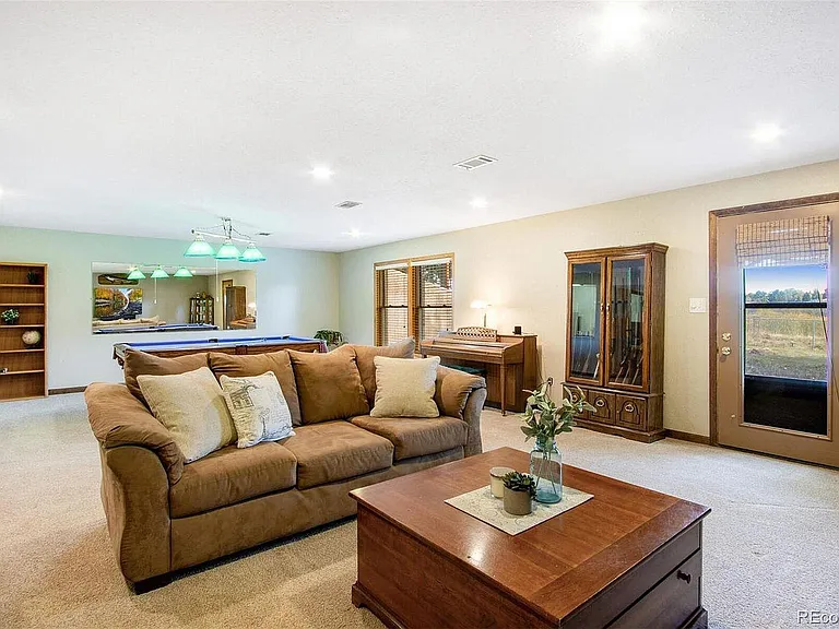 5828 Plateau Ct — Photo 13