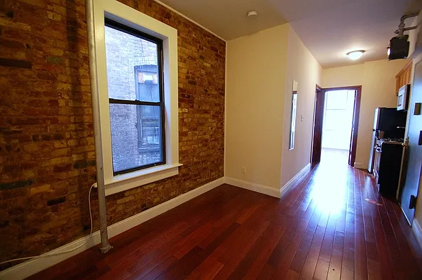 Rented by Bold New York | media 29