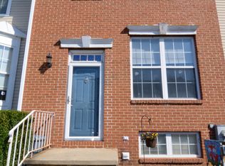 318 Palmerston Ct, Newark, DE 19702