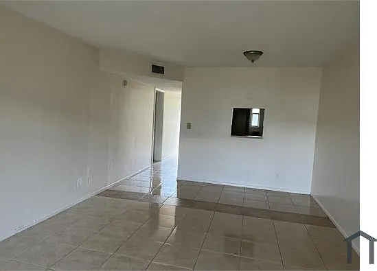 7925 Colony Cir S #107 — Photo 6