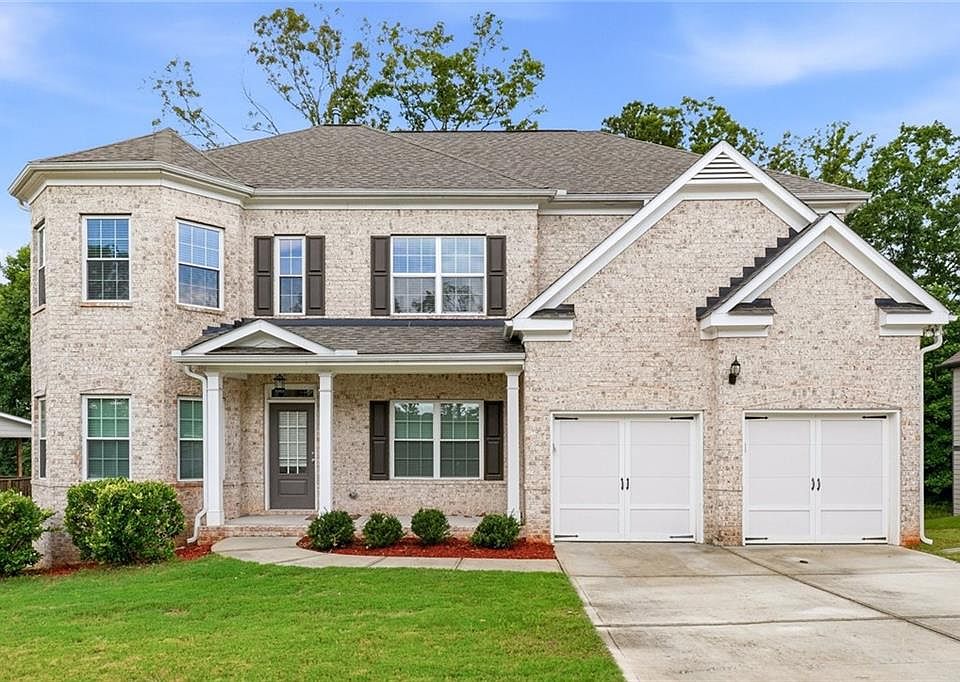 1st image of 425 Wentworth Cir