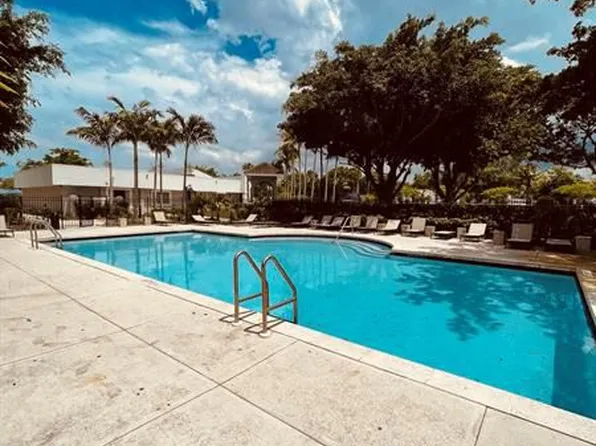 10120 Boca Entrada Blvd APT 307, Boca Raton, FL 33428