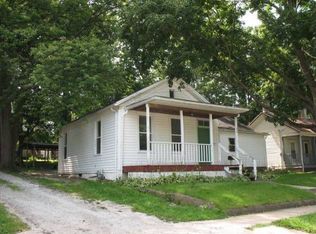 826 W Jefferson St, Bloomington, IL