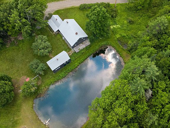 5th image of 1199 Goss Hill Road
