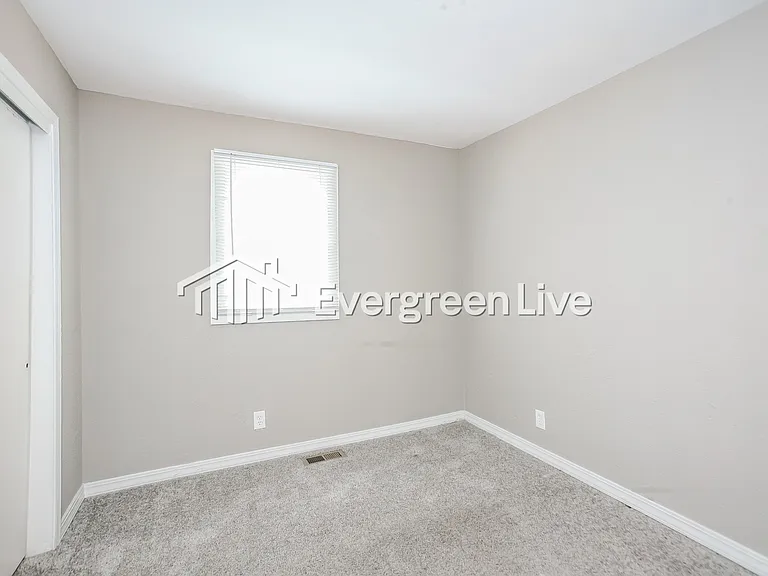 2044 Cold Spring Rd — Photo 13