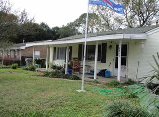 6363 Chicago Ave, Pensacola, FL 32526