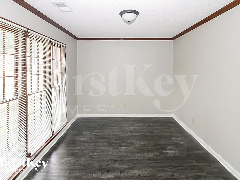 768 Pecan Grove Cv — Photo 10