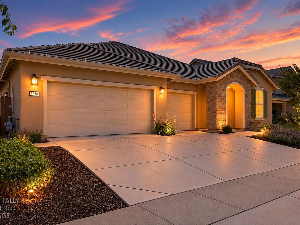 1st image of 1070 Hacienda Dr