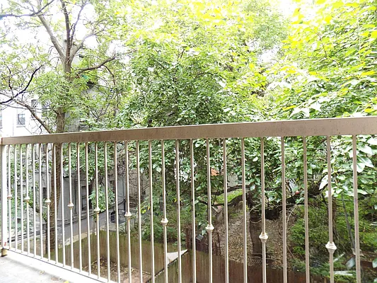 Rented by Blue Egg Realty Corp | media 18