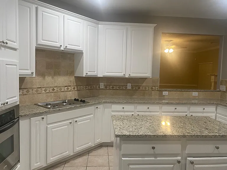 9403 Meadow Point Ct — Photo 8