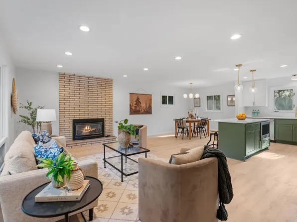 1025 Colby St, Saint Paul, MN 55116