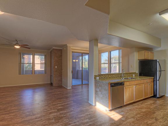 4th image of 19777 N 76th St APT 1160